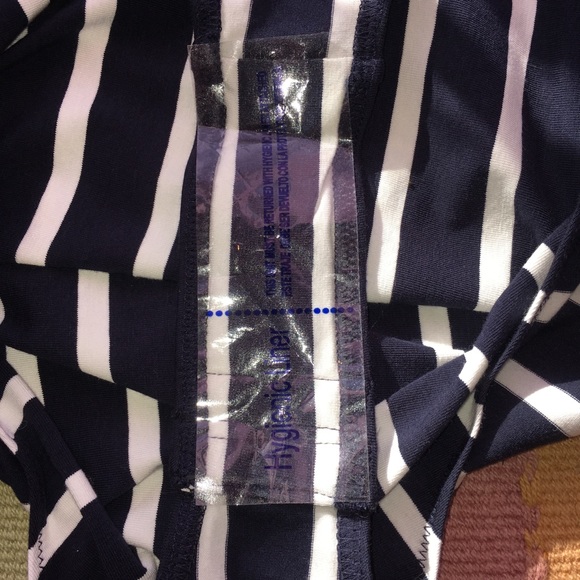 *SOLD* NWT Madewell Billie Stripe Bodysuit Large - Picture 6 of 8